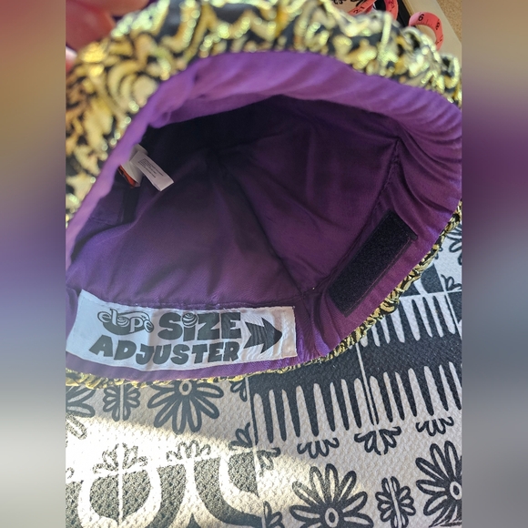 Elope Fancy Wizard Hat - Picture 4 of 6